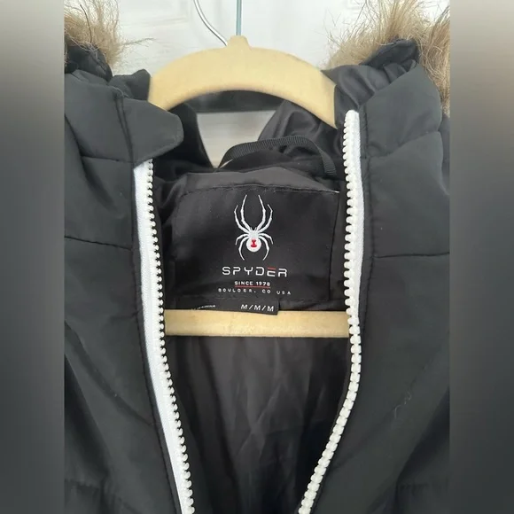 Women’s Spyder Faux Fur Hooded Zip Up Winter Jacket - Picture 2 of 3